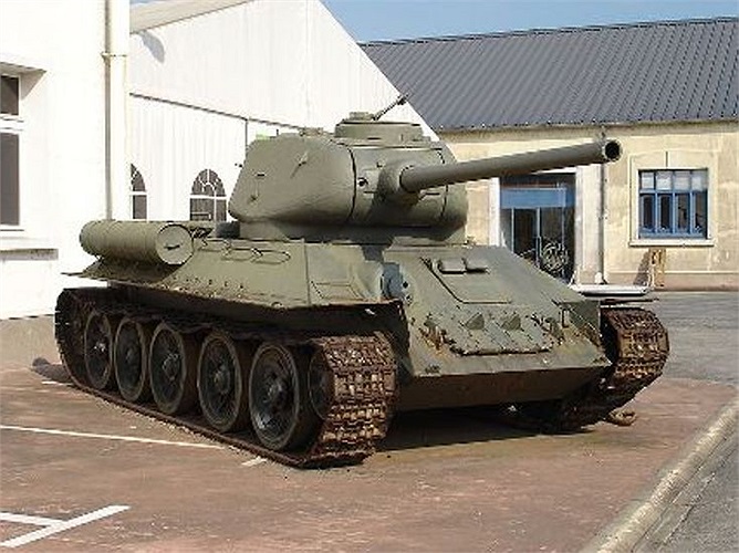 Xe tăng T34.