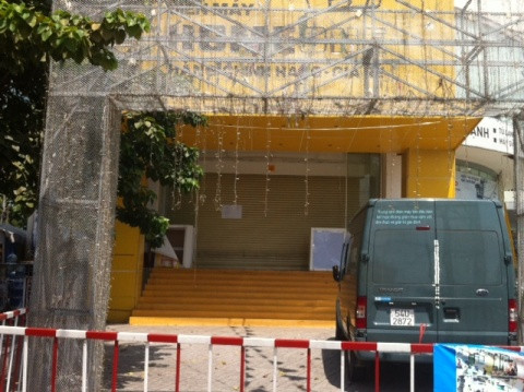 HomeOne, no luong, Ngan hang.