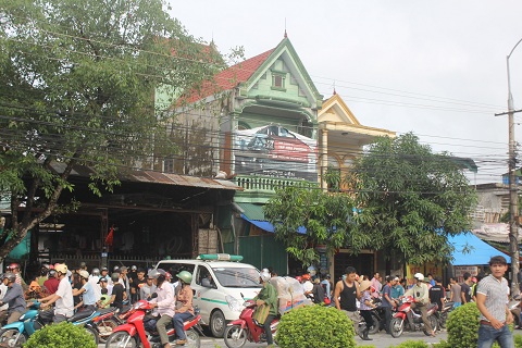 Hàn xì, nổ lớn, bồn xăng