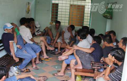 Đà Nẵng, ổ cá độ, nổ súng, triệt phá, sới bạc