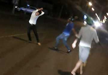 tát chết hàng xóm