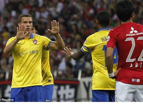 Arsenal toàn thắng