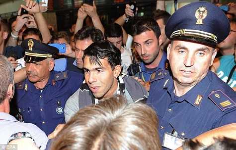 Tevez sang Juve