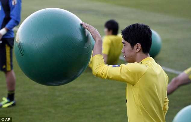 Kagawa tập luyện chăm chỉ