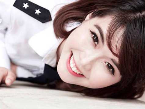 Nguyễn Đặng Tường Linh nữ sinh hàng không