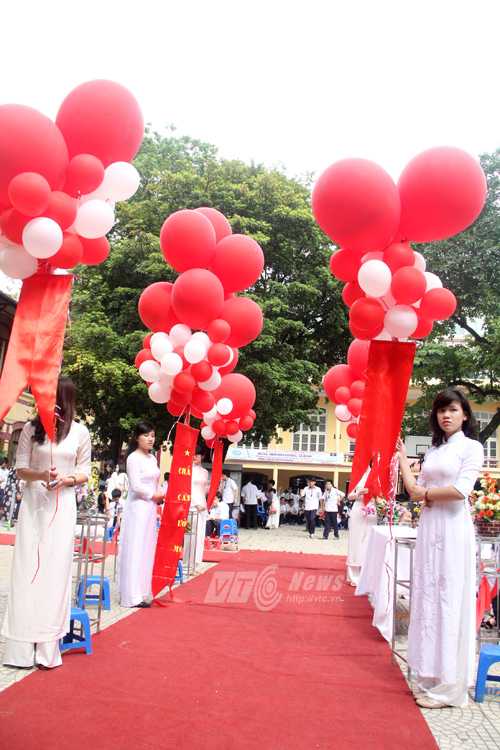 học sinh Trần Phú chia tay