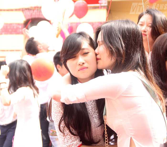 học sinh Trần Phú chia tay