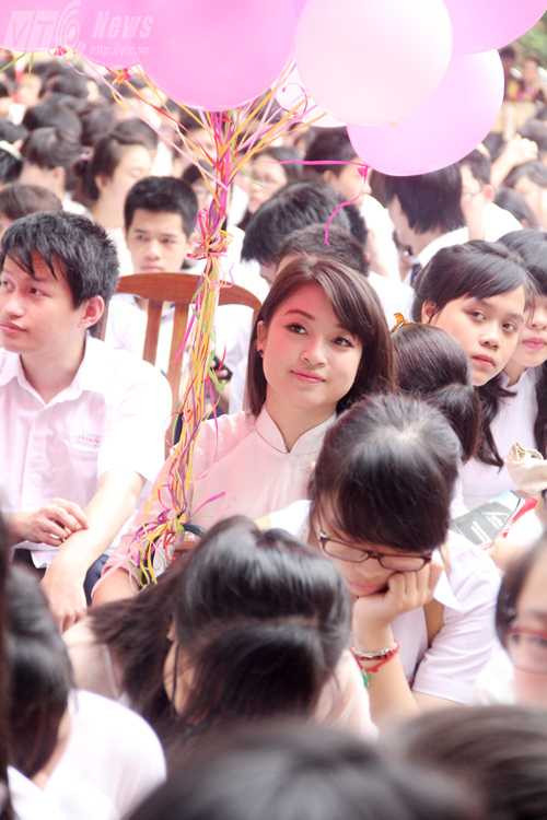 học sinh Trần Phú chia tay