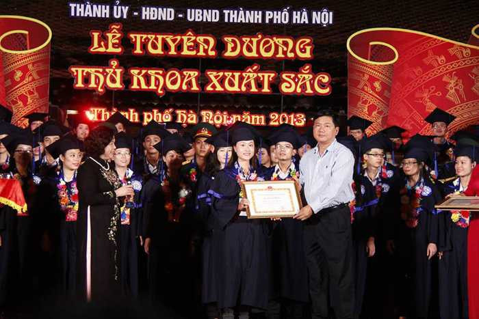 Thủ khoa Cao Xuân Thục Anh