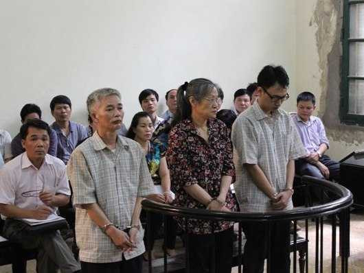 mẹ con, tổng giám đốc, lừa đảo