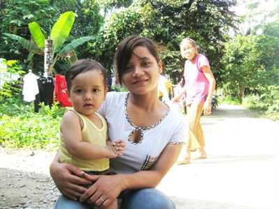 Bà mẹ trẻ người Cơtu đỗ thủ khoa