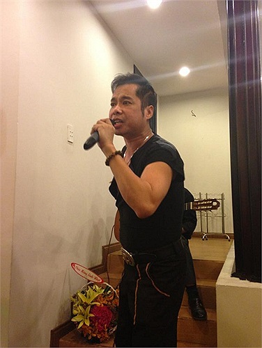 Nhưng đi kèm với nó là những tai tiếng mà anh vướng phải sau này khiến tên tuổi Ngọc Sơn không còn nguyên vẹn trong lòng người hâm mộ.