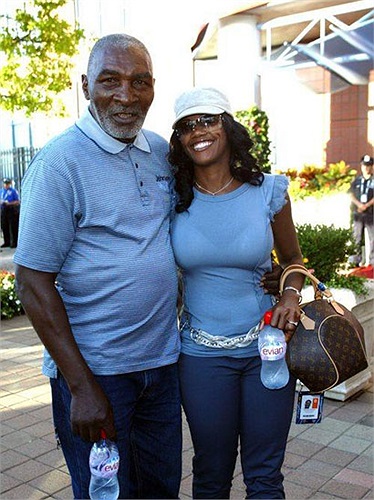 Năm 1979, Richard Williams gặp Oracene Price (mẹ của Venus và Serena sau này)