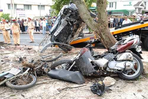 phó giám đốc sở, tông chết người, tai nạn giao thông, trịnh quang ứng