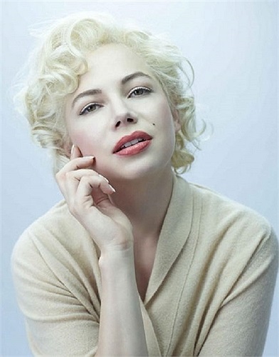 Nữ diễn viên Michelle Williams được cho là có ngoại hình giống Marilyn nhất.