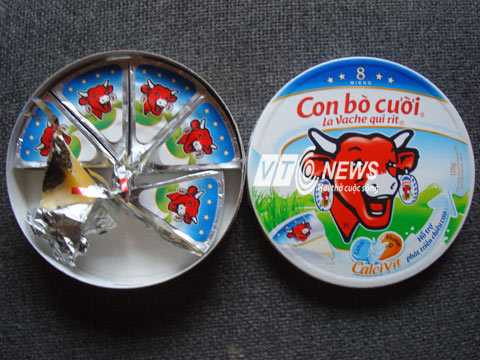 phô mai con bò cười mốc đen