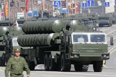 Hệ thống tên lửa S-400