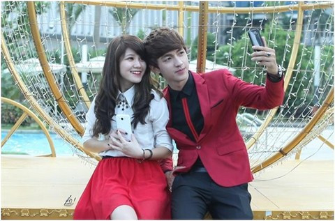 Revo HD4 - smartphone lõi tứ, màn hình HD rẻ nhất VN