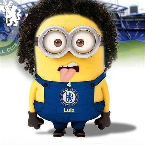 David Luiz cùng phong cách thè lưỡi đáng yêu