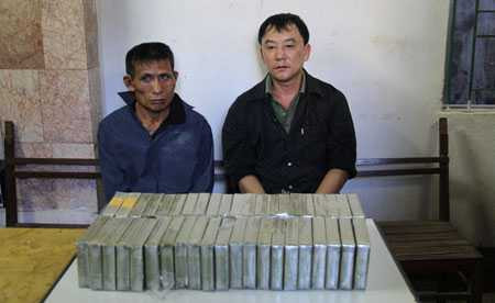 Rủ con dâu và bà thông gia buôn ma túy