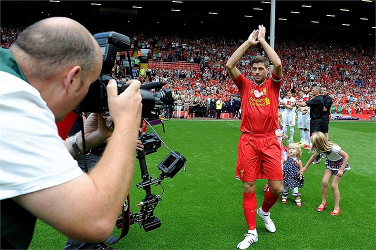 Lời chào và tri ân gửi đến thịnh tình khán giả.