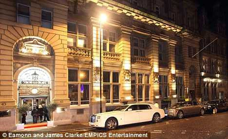 Cửa hàng Rio Ferdinand