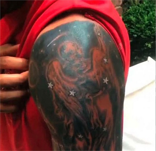 Hình ảnh thiên thần bên những vì sao