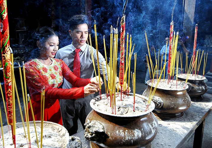 Tuy nhiên cô cũng đã nhanh chóng ‘lận lưng’ được vài vai diễn trong các bộ phim như: