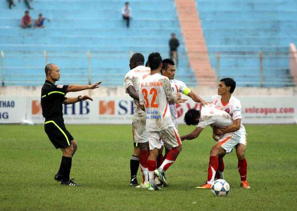 Sau tiki-taka, bóng đá Việt nên học chiến thuật nào?