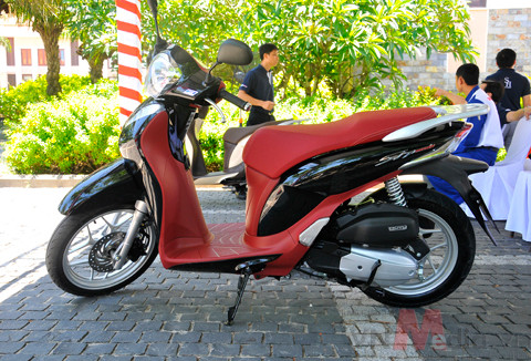 SH mode có nhiều lợi thế về công nghệ, giá bán