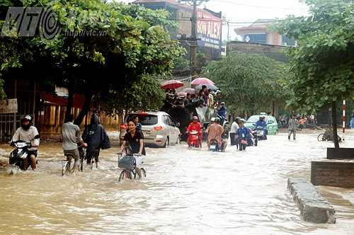 thi đại học trên xe quân đội