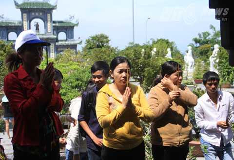 Đà Nẵng, thi ĐH, tuyển sinh, thí sinh, sĩ tử, cầu nguyện, lên chùa