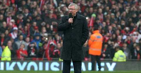 Sir Alex phát biểu chia tay fan MU tại Old Trafford
