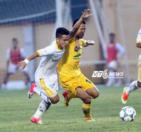 SLNA thua đau đớn