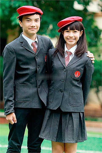 Đồng phục mùa đông cũng rất đẹp. 