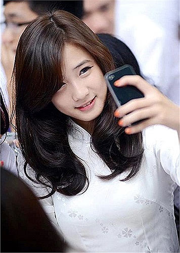 Nhớ lại quãng thời gian 'học ngày cày đêm' vất vả, Trâm Anh cho rằng kết quả đạt được là xứng đáng với công sức cô bạn đã bỏ ra