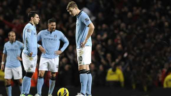 Tại sao Man City quá đuối so với M.U?