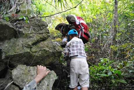 Ba cha con anh đã thực hiện nhiều chuyến đi “phượt” trong ba năm qua.