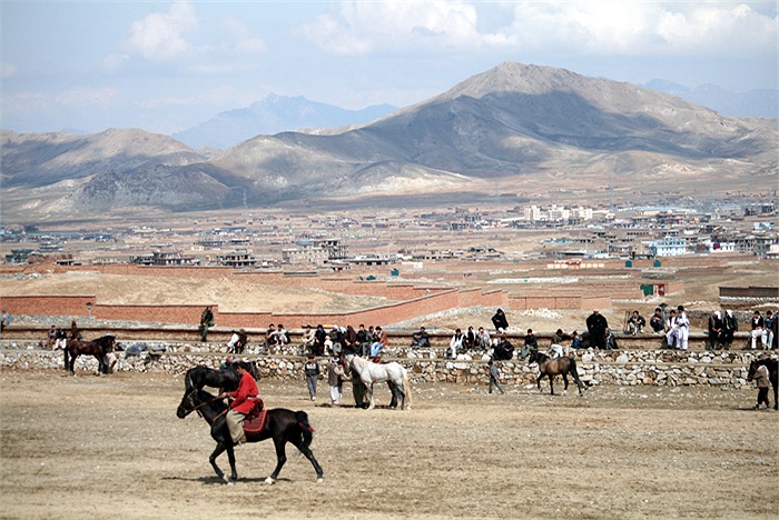Nó cũng trở nên phổ biến trong nhiều nước thuộc khu vực Trung Á.