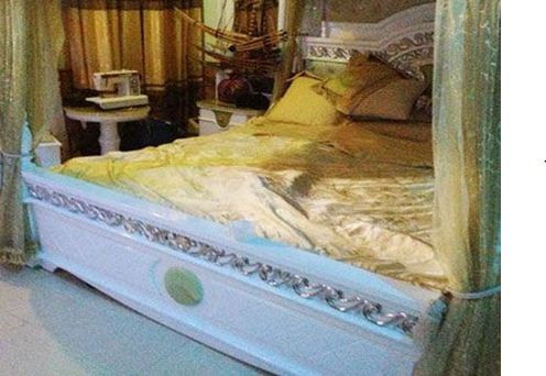 Tàng 'Keangnam', mở tiệc, tiền tỷ, bản làng