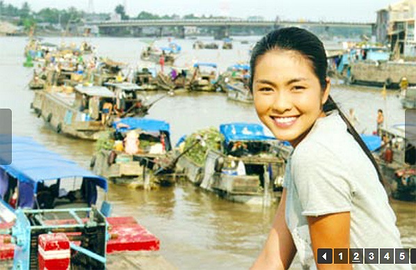 Sau đó cô gây chú ý với vai Út Nhỏ trong 'Hương phù sa' của đạo diễn Võ Tấn Bình.