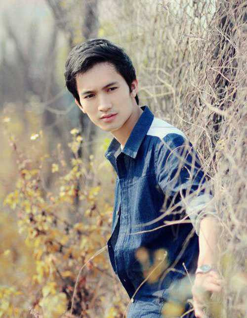 Trần Minh Tây – thầy giáo dạy Văn của teen Hồng Đức