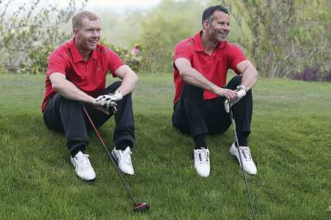 Scholes và Giggs ở sân golf
