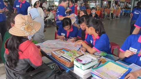 Thí sinh đổ về ứng thi, Sài Gòn bắt đầu 'nóng'