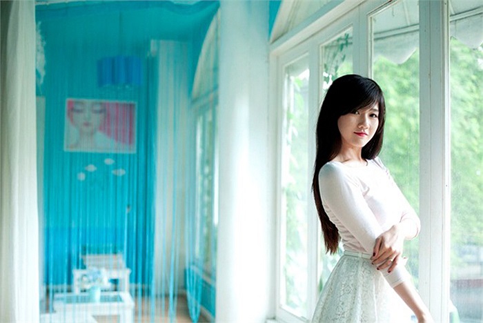 Kiều Trinh có sở thích nuôi cún cưng và chơi game lúc rảnh rỗi.