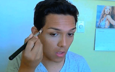 Trước khi phẫu thuật chuyển giới