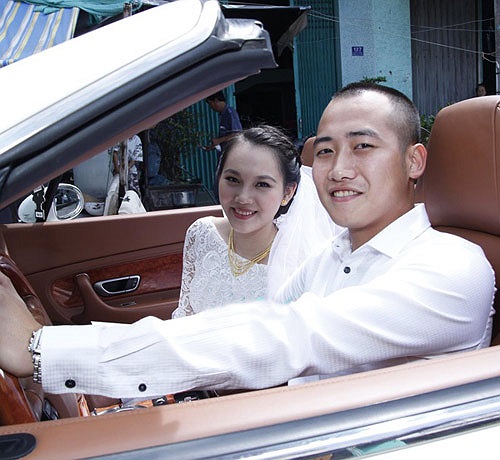 Từ Porsche, Mercedes S-Class đến Mercedes G-Class đều xuất hiện.