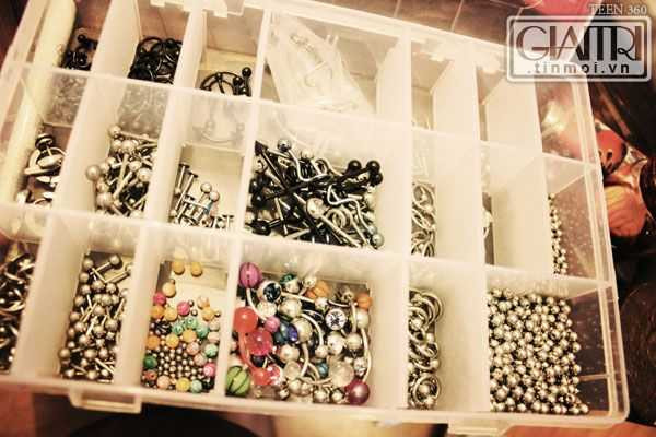 Xỏ lưỡi, nong tai đã trở thành 'mốt' của nhiều bạn trẻ