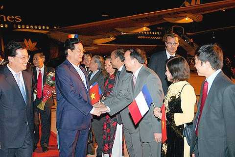 thủ tướng thăm Pháp