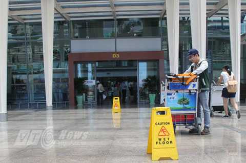 Đà Nẵng, sân bay quốc tế, sự cố, bị dột, cắt điện, cảng hàng không